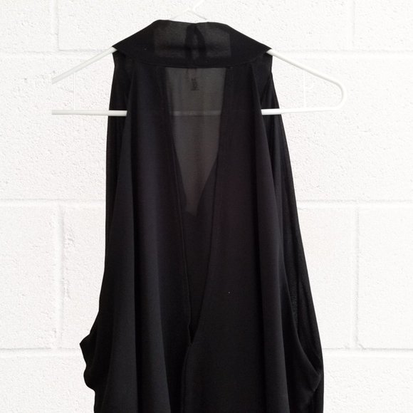 Women's Asymmetrical Chiffon Semi-Sheer Layers Flowy Halter Sleeveless Top - Picture 4 of 6